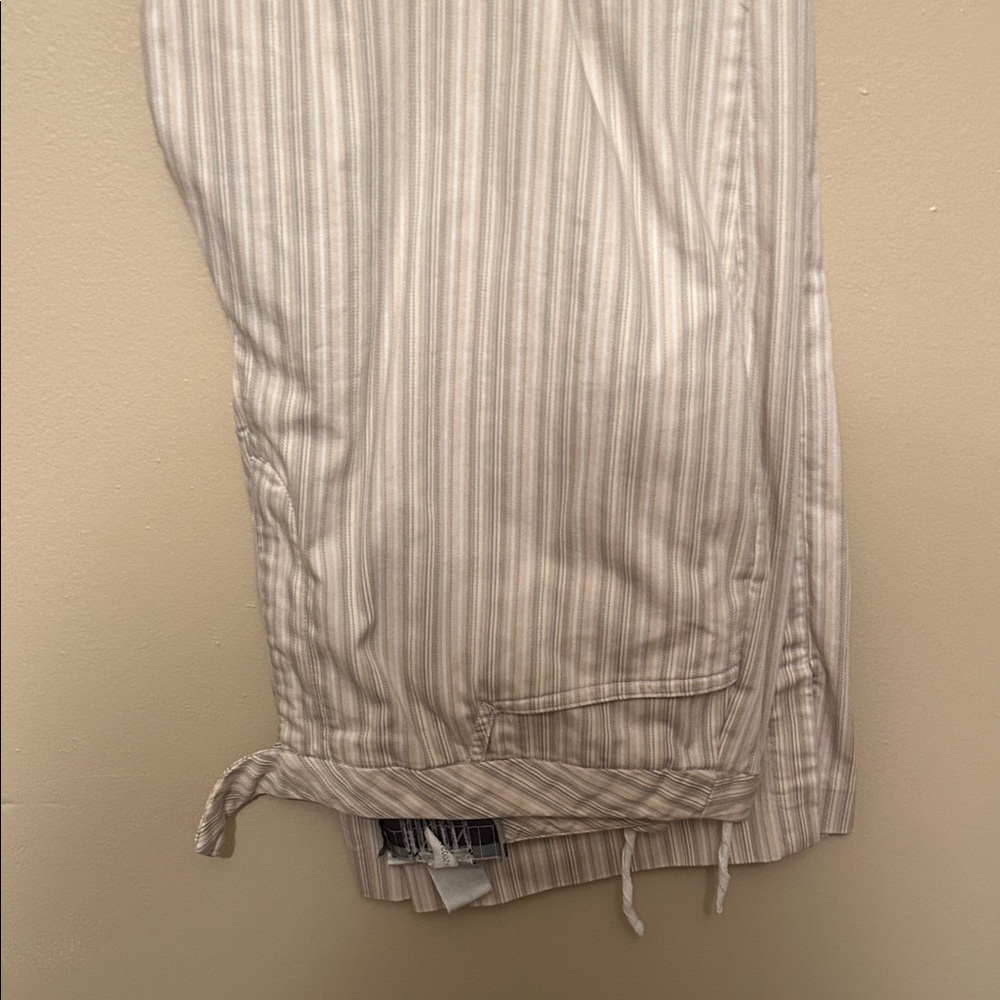 Nine & Co. Cream Striped Pants